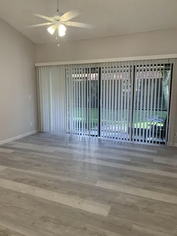 12 Via De Casas Sur Boynton Beach FL 33426