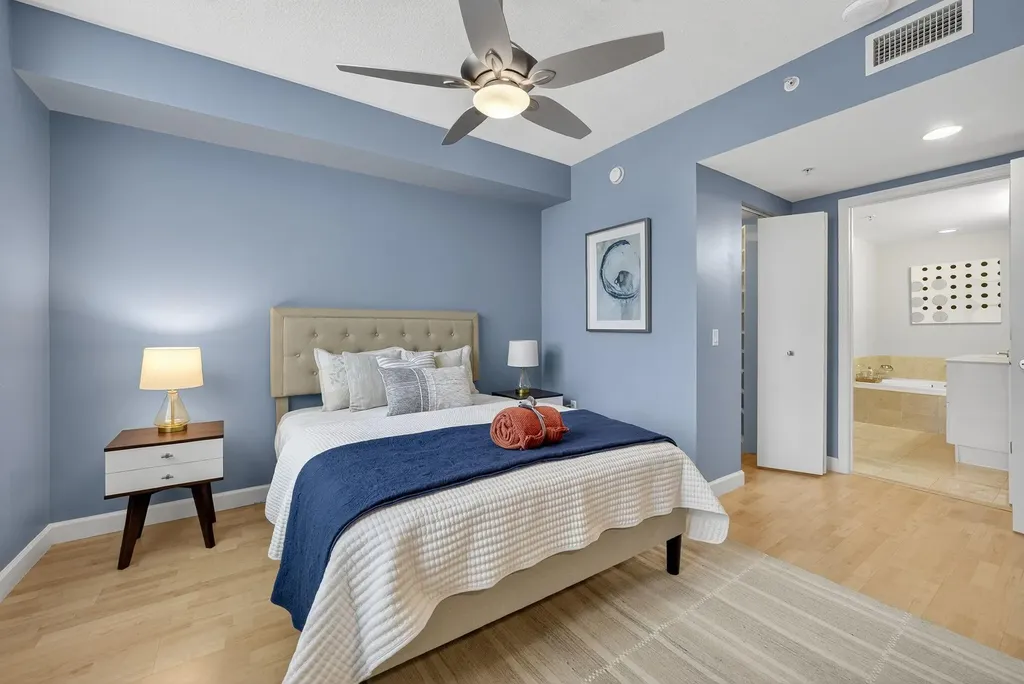 350 SE 2nd Street Fort Lauderdale FL 33301