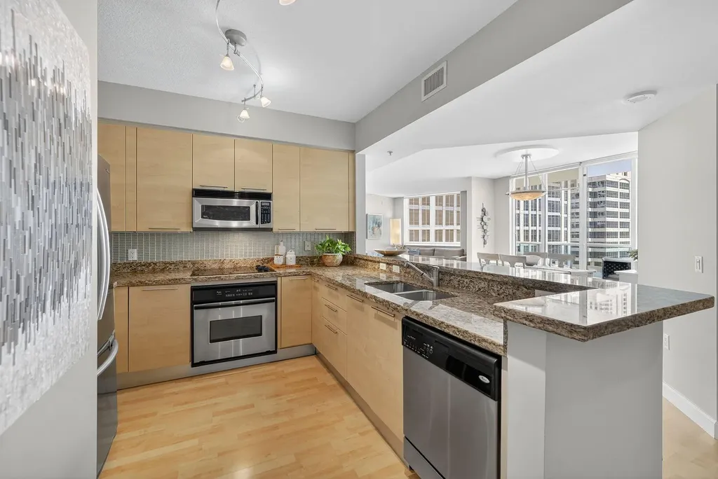 350 SE 2nd Street Fort Lauderdale FL 33301