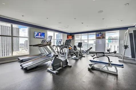 350 SE 2nd Street Fort Lauderdale FL 33301