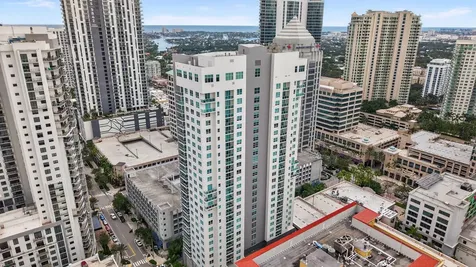 350 SE 2nd Street Fort Lauderdale FL 33301