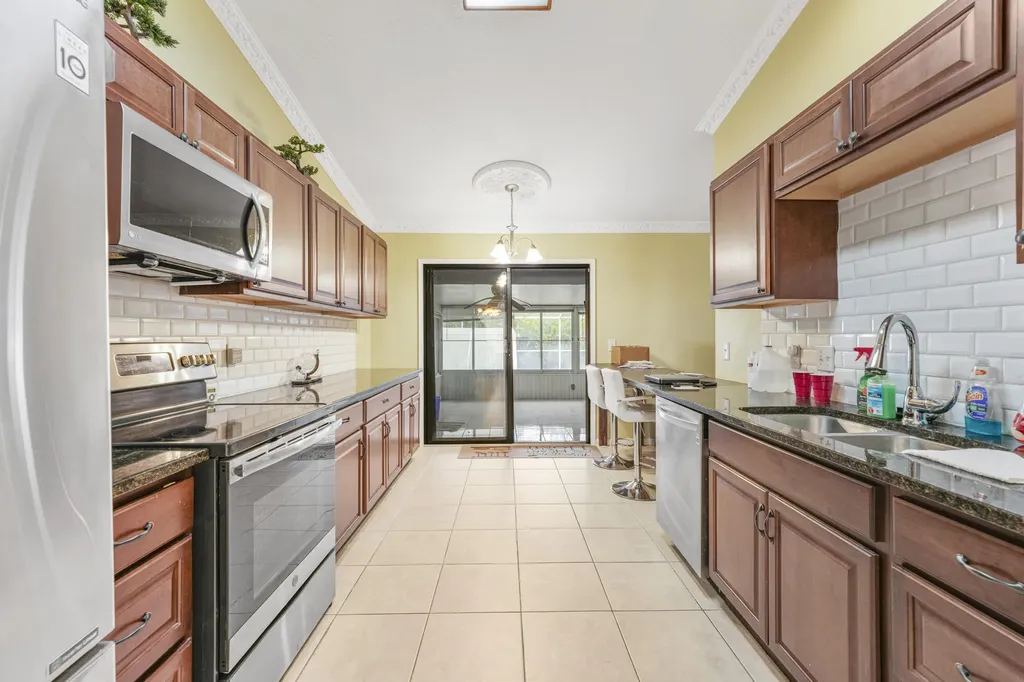320 Scarlet Bugler Lane S Jacksonville FL 32225