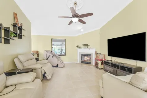 320 Scarlet Bugler Lane S Jacksonville FL 32225