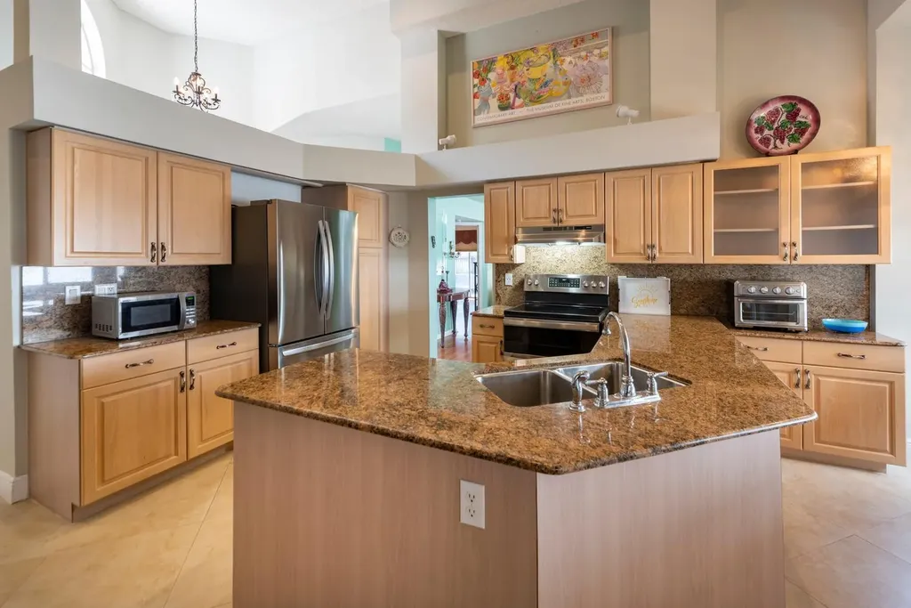 10124 NW 3rd Court Plantation FL 33324