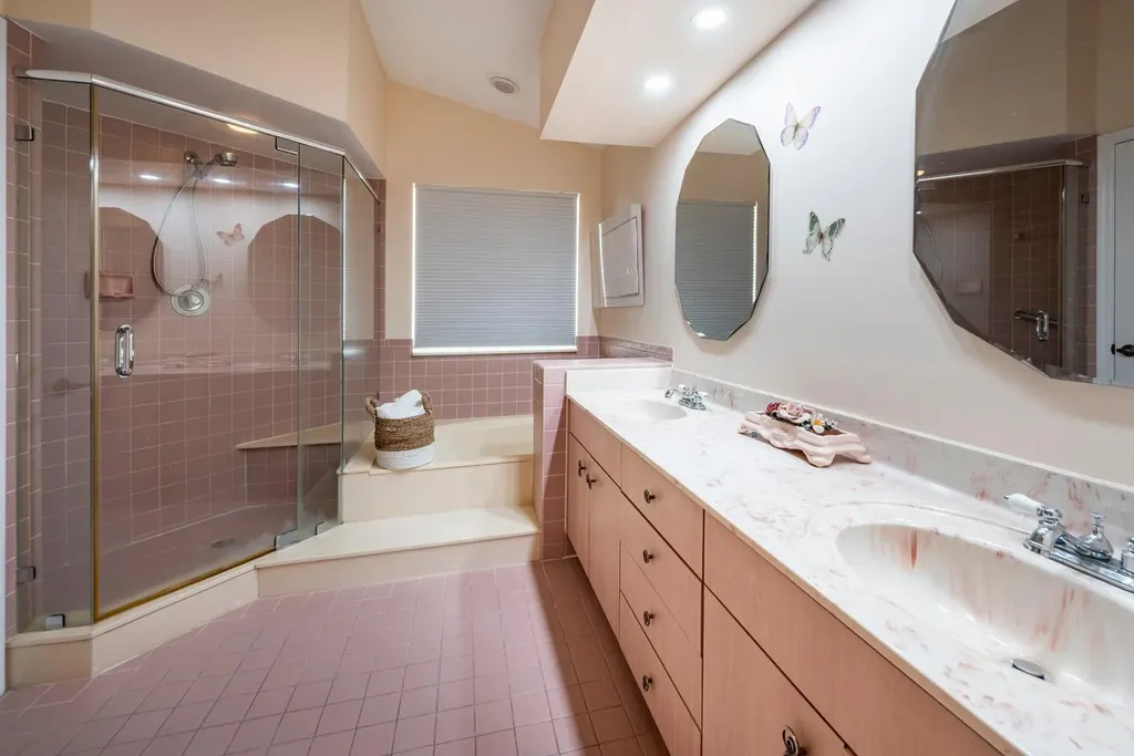 10124 NW 3rd Court Plantation FL 33324
