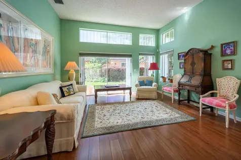 10124 NW 3rd Court Plantation FL 33324