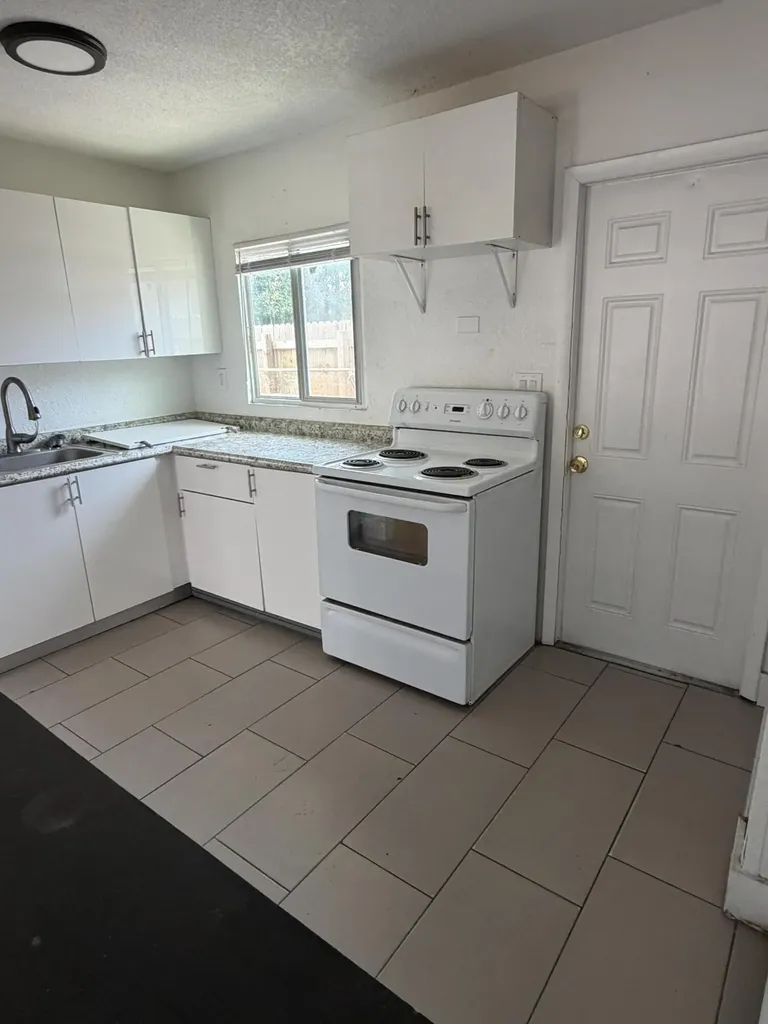 116 NW 28th Avenue Fort Lauderdale FL 33311
