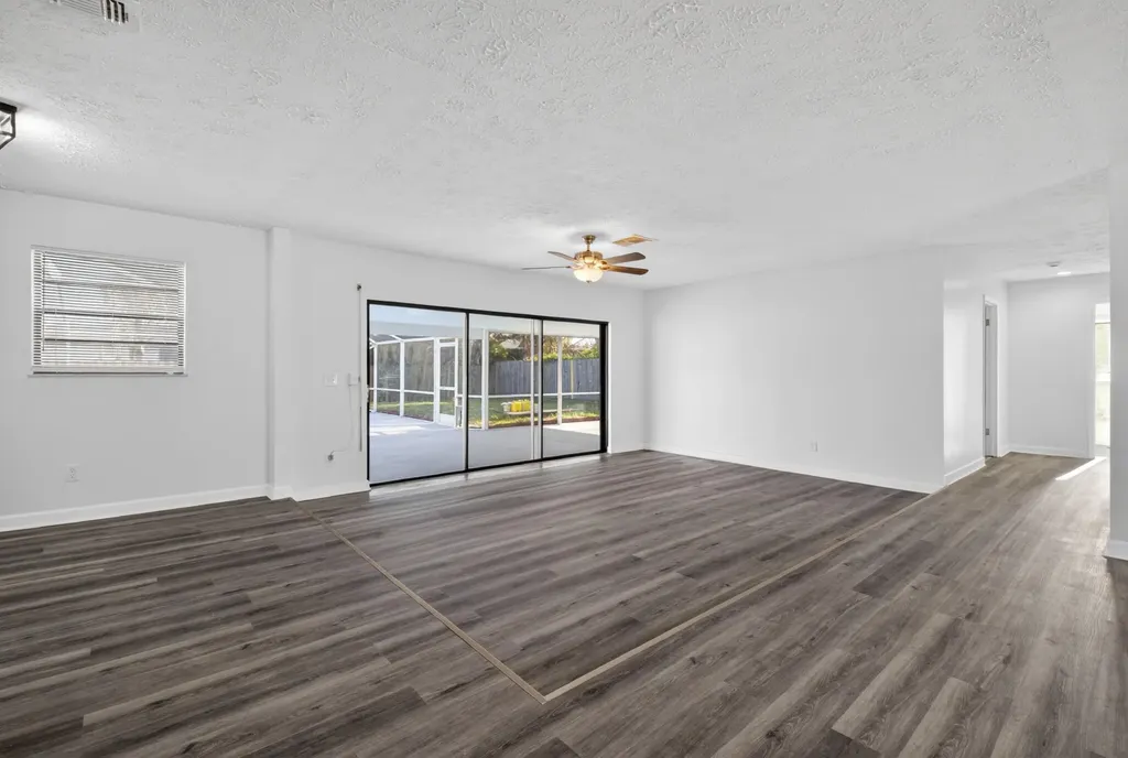214 SE Duval Avenue Port St Lucie FL 34983