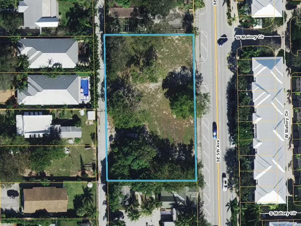 354 SE 5th Avenue Delray Beach FL 33483