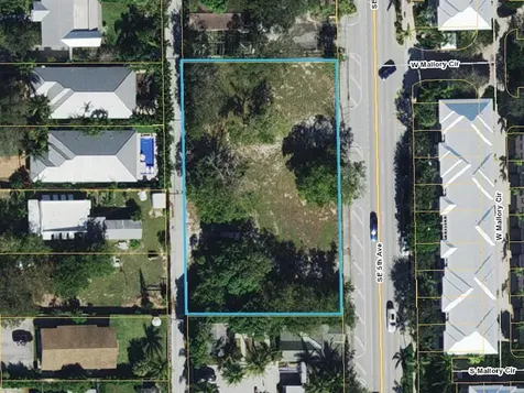 354 SE 5th Avenue Delray Beach FL 33483