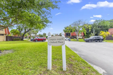 22958 Oxford Place Boca Raton FL 33433