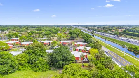 22958 Oxford Place Boca Raton FL 33433