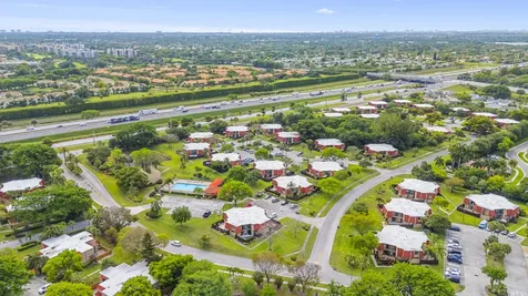 22958 Oxford Place Boca Raton FL 33433