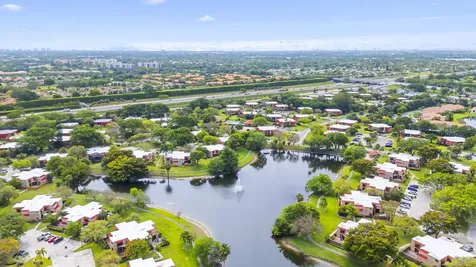 22958 Oxford Place Boca Raton FL 33433