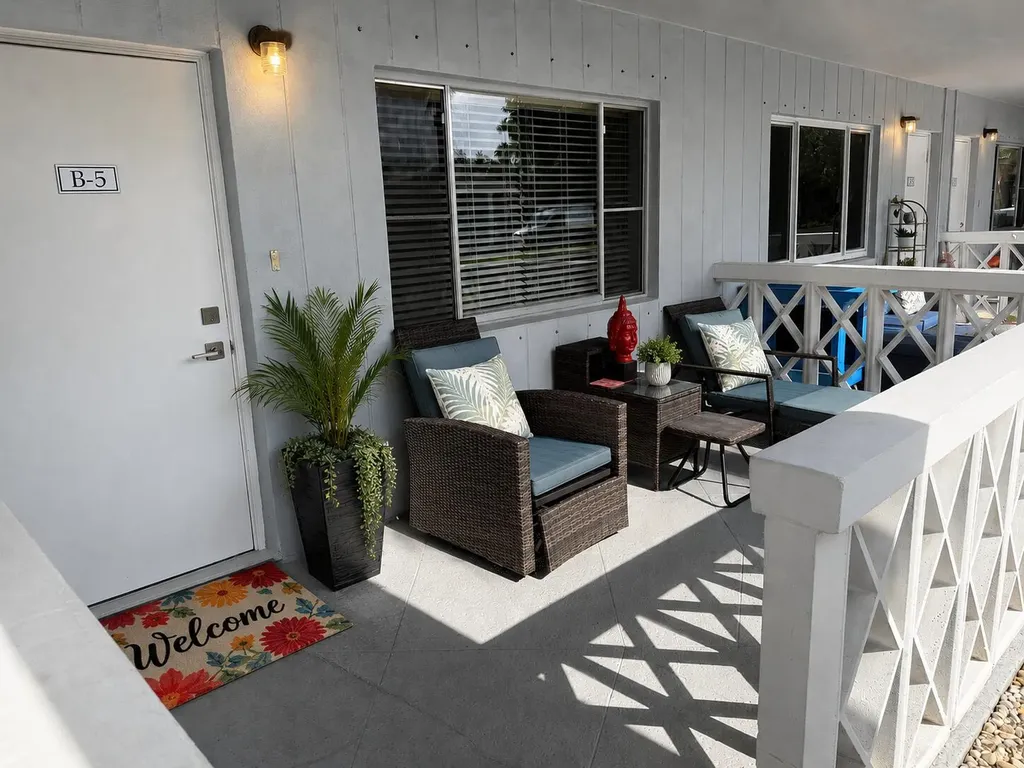 2170 NE 51st Court Fort Lauderdale FL 33308