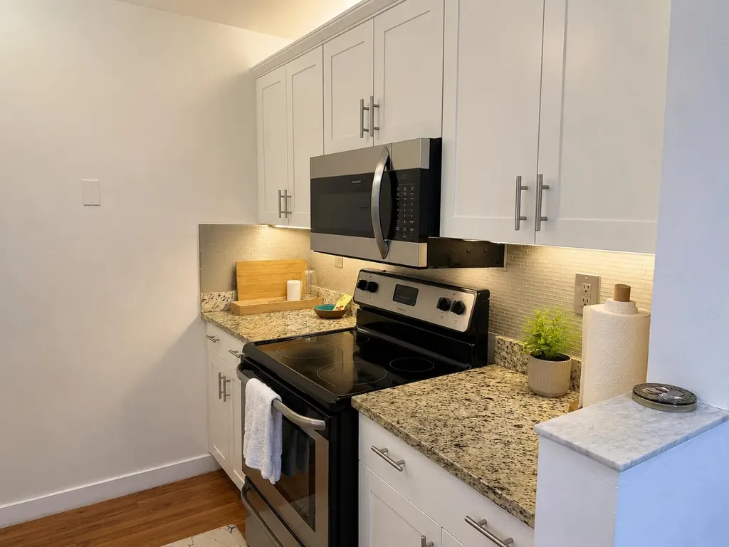 2170 NE 51st Court Fort Lauderdale FL 33308