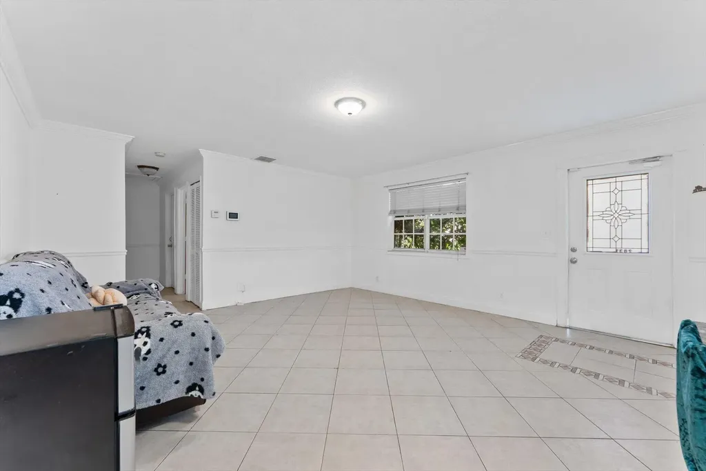 2831 N Seacrest Boulevard Boynton Beach FL 33435