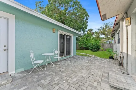 2831 N Seacrest Boulevard Boynton Beach FL 33435