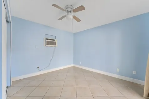 2831 N Seacrest Boulevard Boynton Beach FL 33435