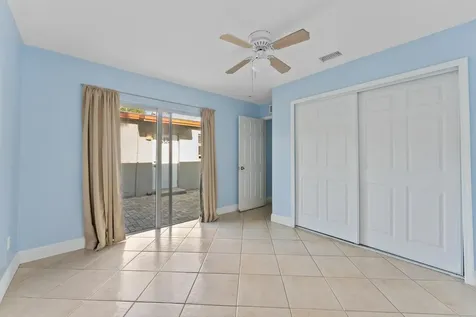 2831 N Seacrest Boulevard Boynton Beach FL 33435