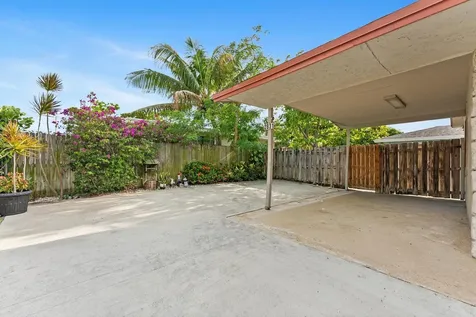 2831 N Seacrest Boulevard Boynton Beach FL 33435