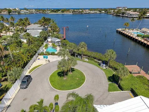 622 Mariners Way Boynton Beach FL 33435