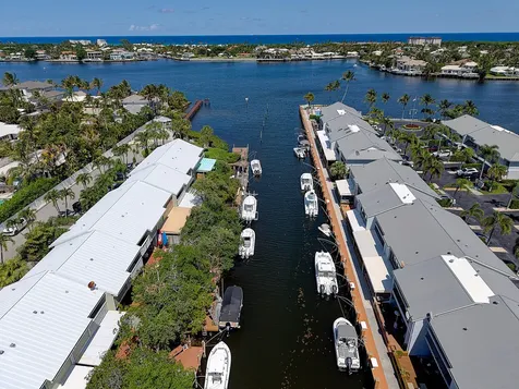 622 Mariners Way Boynton Beach FL 33435