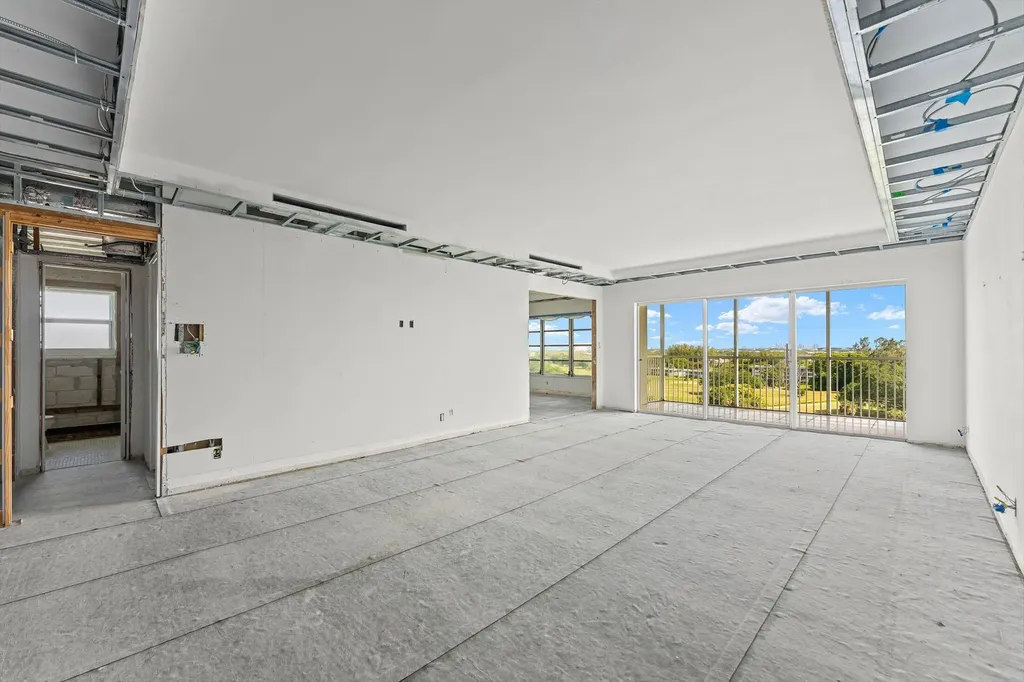 3050 N Palm Aire Drive Pompano Beach FL 33069