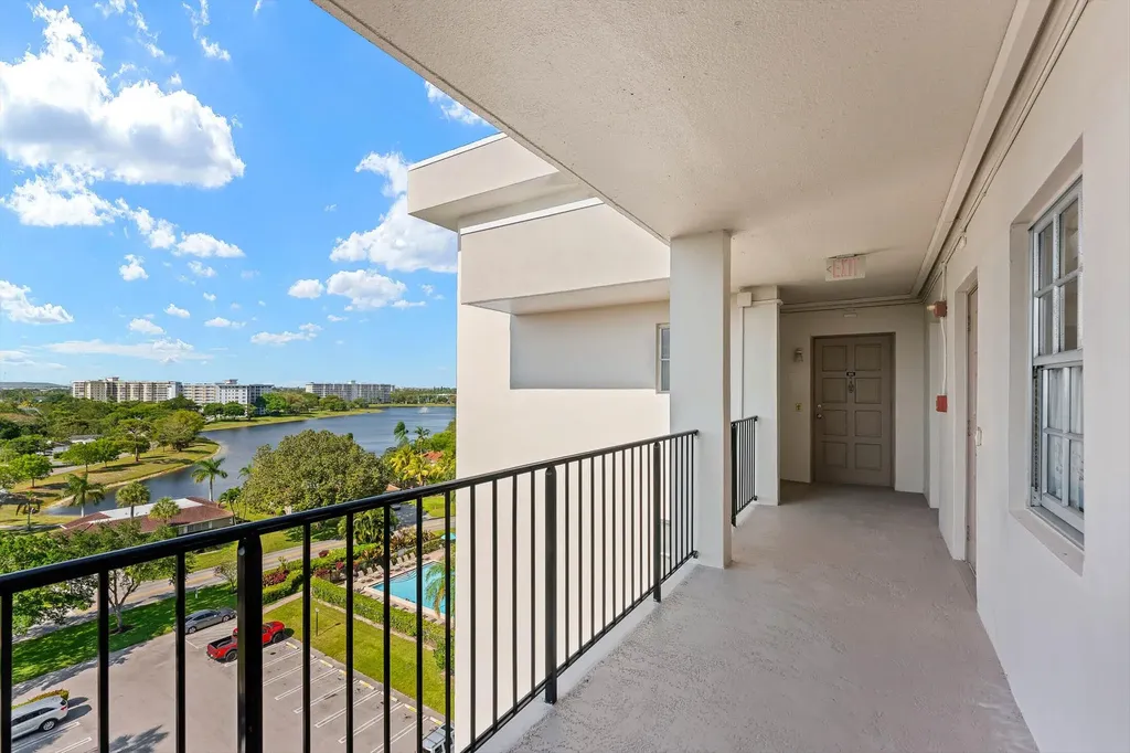 3050 N Palm Aire Drive Pompano Beach FL 33069