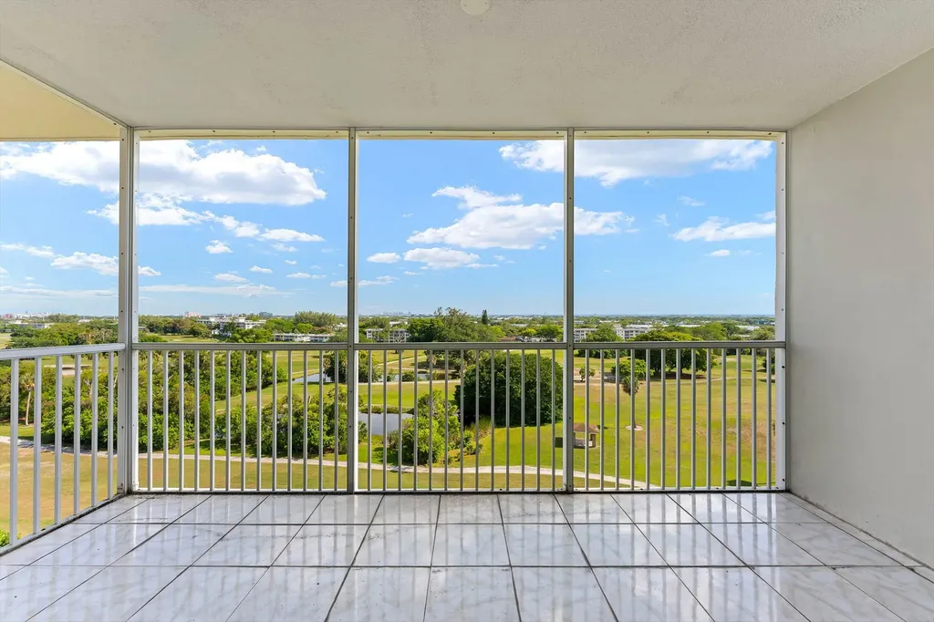 3050 N Palm Aire Drive Pompano Beach FL 33069