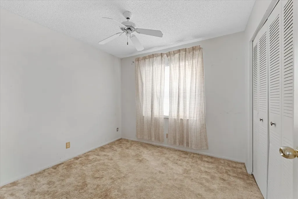 19612 Montana Lane Boca Raton FL 33434