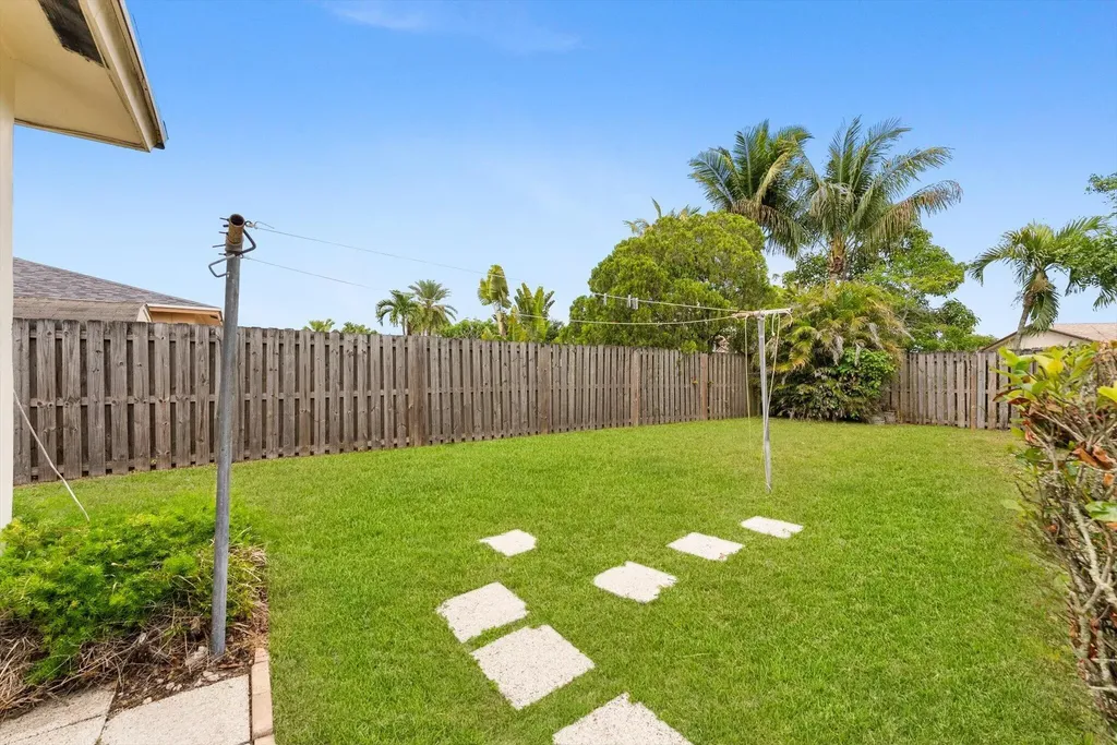 19612 Montana Lane Boca Raton FL 33434