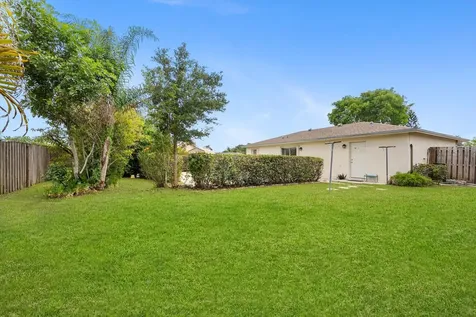 19612 Montana Lane Boca Raton FL 33434