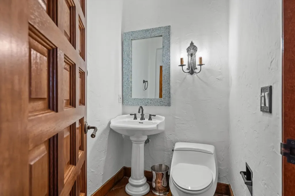 240 N Ocean Boulevard Palm Beach FL 33480