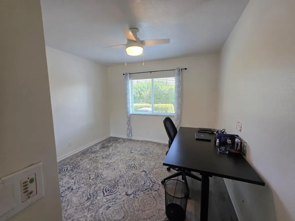 3931 Island Club Circle W Lake Worth FL 33462