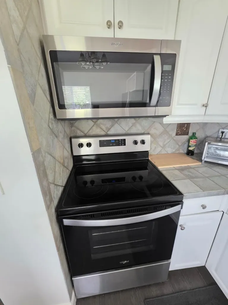 3931 Island Club Circle W Lake Worth FL 33462