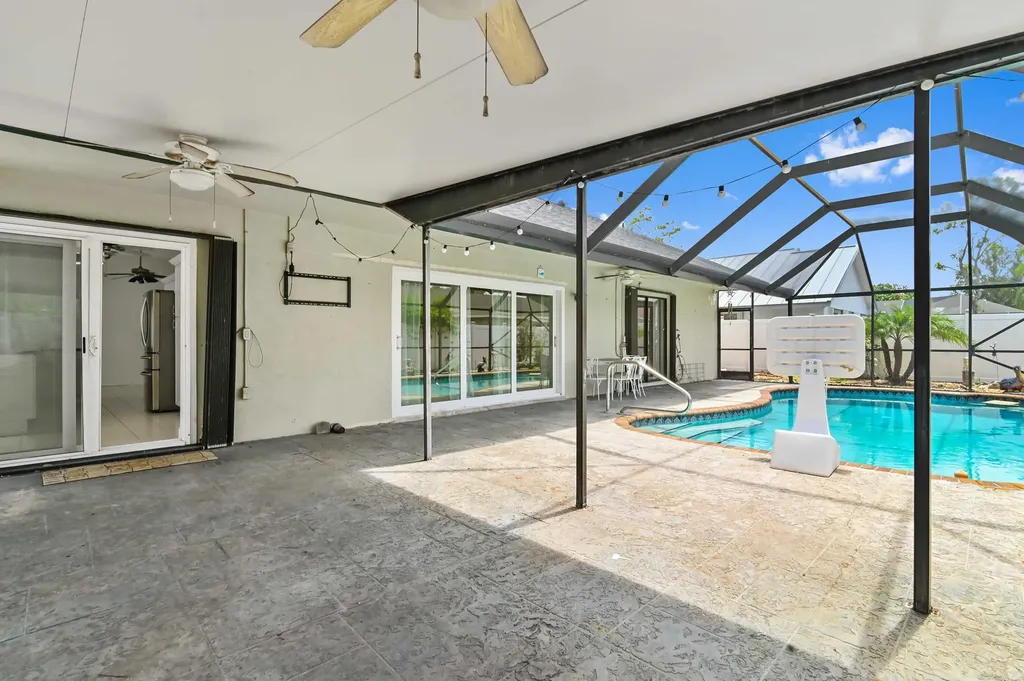8372 Myakka Court Lake Worth FL 33467