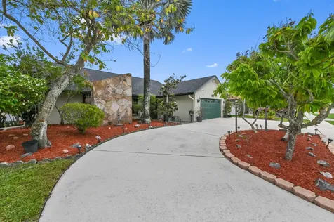 8372 Myakka Court Lake Worth FL 33467