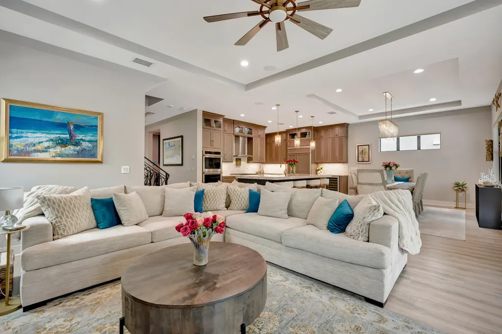 13213 Faberge Place Palm Beach Gardens FL 33418