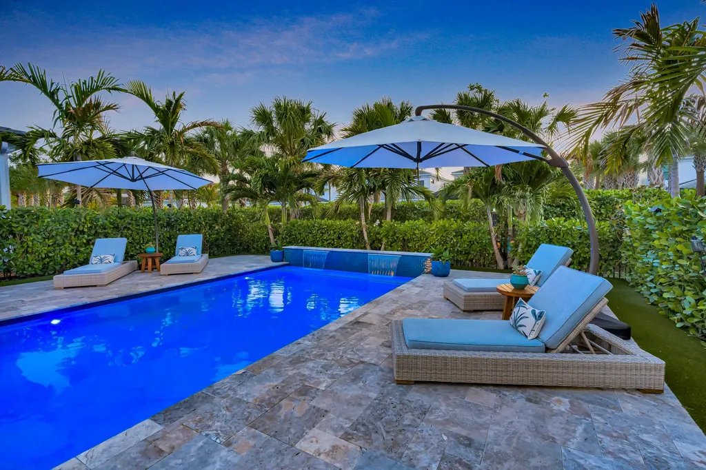 13213 Faberge Place Palm Beach Gardens FL 33418