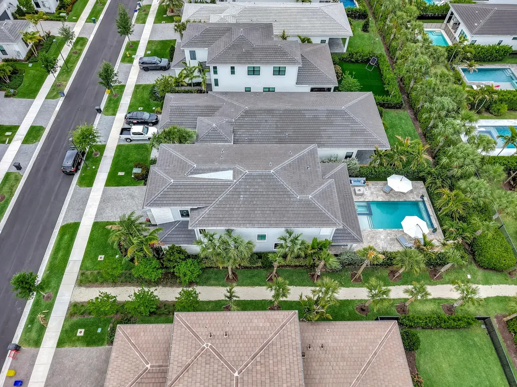 13213 Faberge Place Palm Beach Gardens FL 33418