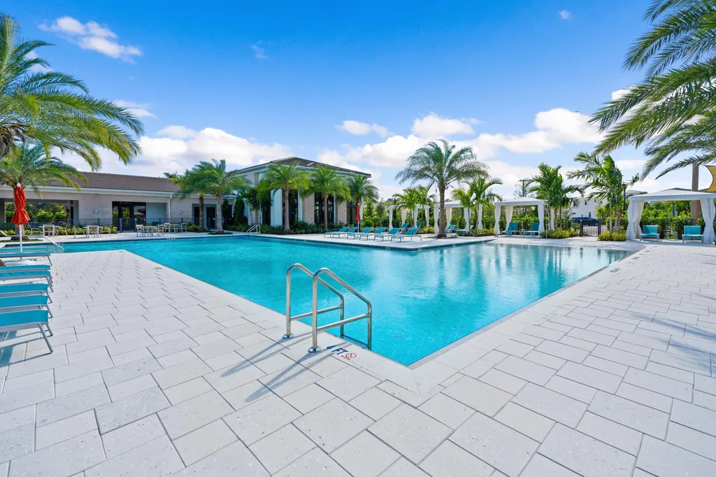 13213 Faberge Place Palm Beach Gardens FL 33418