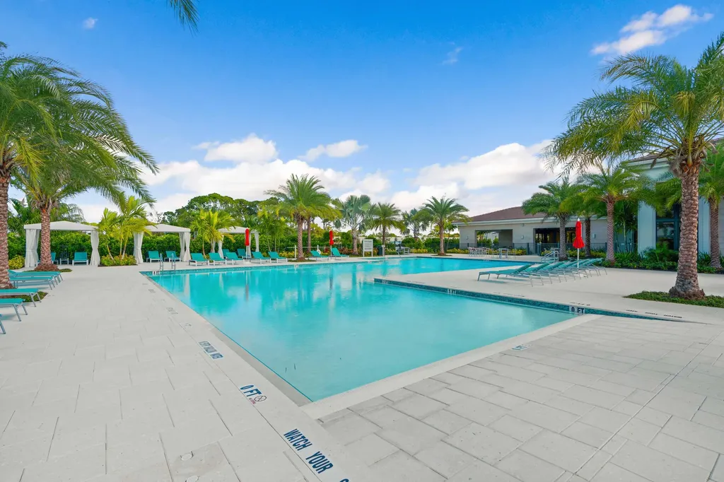 13213 Faberge Place Palm Beach Gardens FL 33418