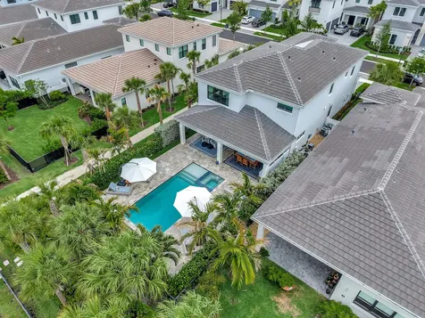 13213 Faberge Place Palm Beach Gardens FL 33418