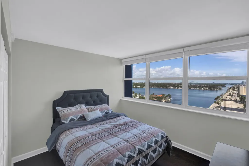 1400 S Ocean Drive Hollywood FL 33019
