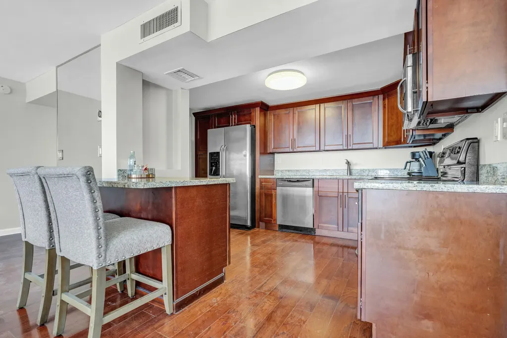 1400 S Ocean Drive Hollywood FL 33019