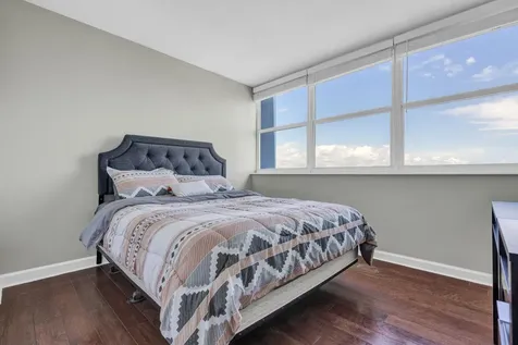 1400 S Ocean Drive Hollywood FL 33019
