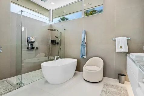 823 W Oyster Lane Lantana FL 33462