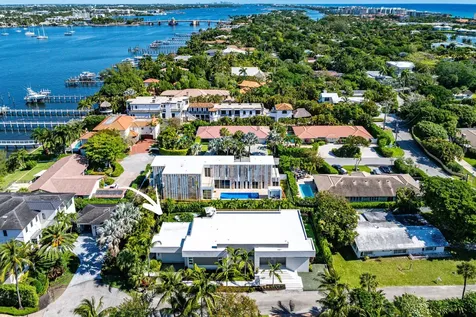 823 W Oyster Lane Lantana FL 33462