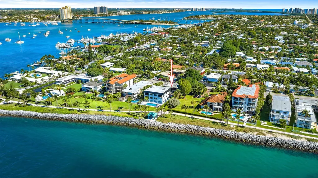 300 Inlet Way Palm Beach Shores FL 33404